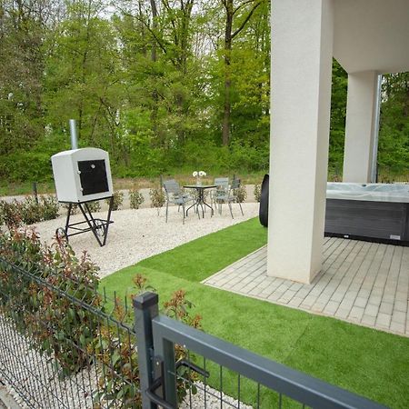 Forest Luxory Ii. Apartman Sárvár Exterior foto