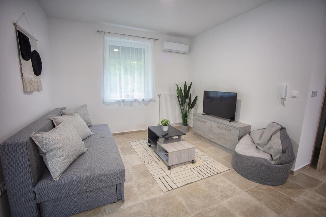 Forest Luxory Ii. Apartman Sárvár Exterior foto