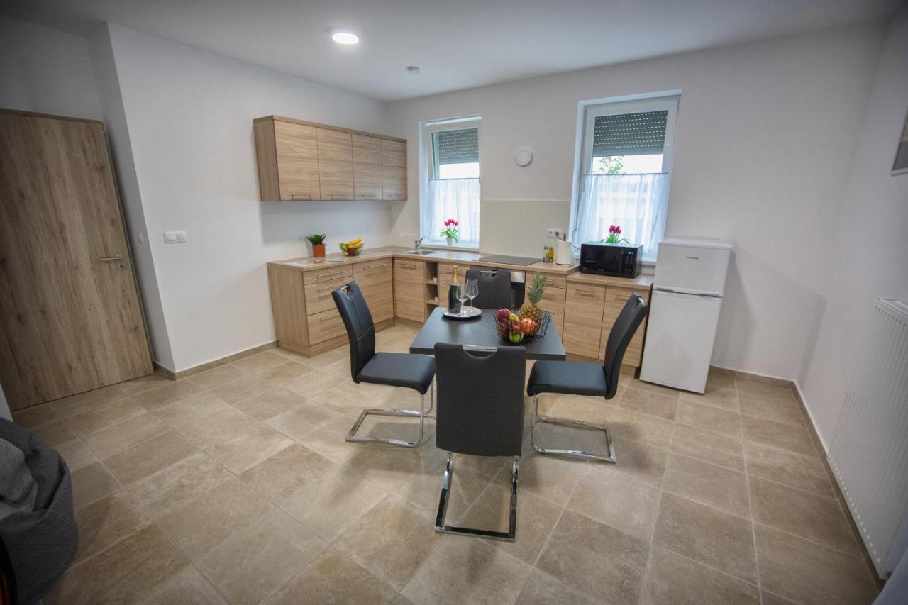 Forest Luxory Ii. Apartman Sárvár Exterior foto